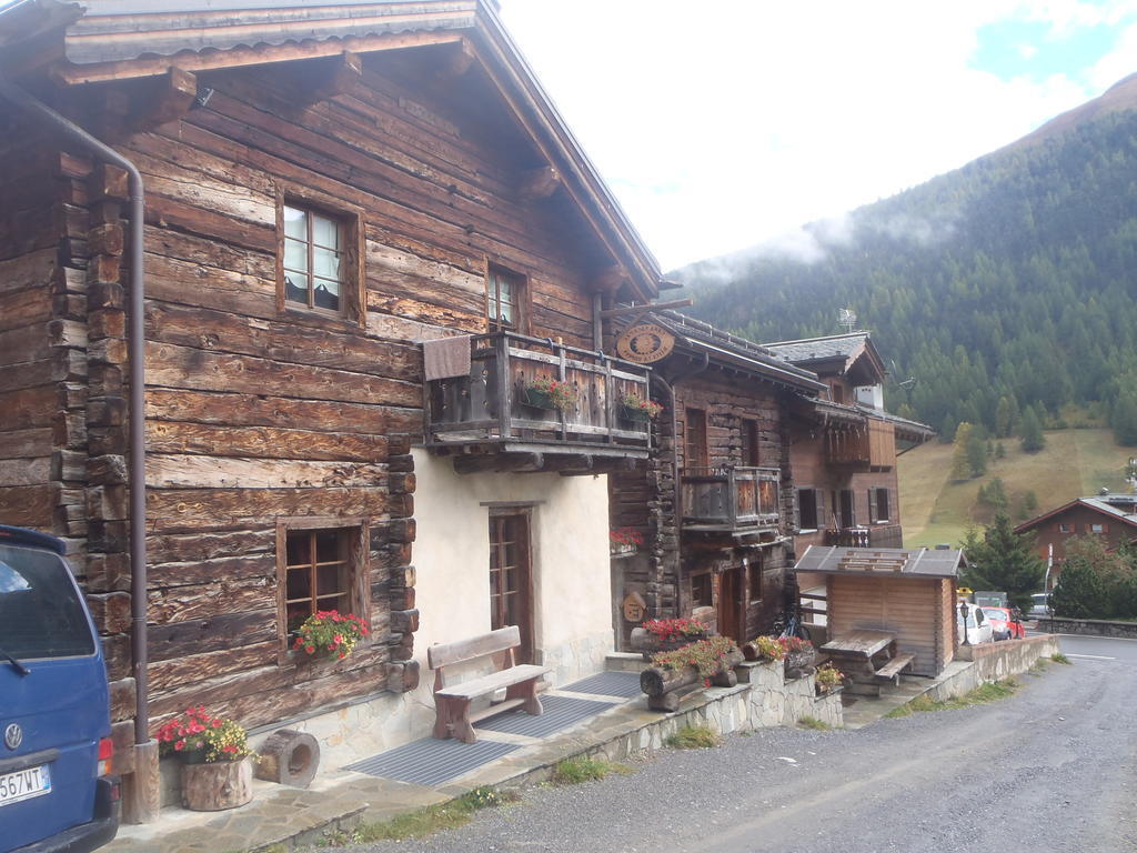 Baita La Broina Apartman Livigno Szoba fotó