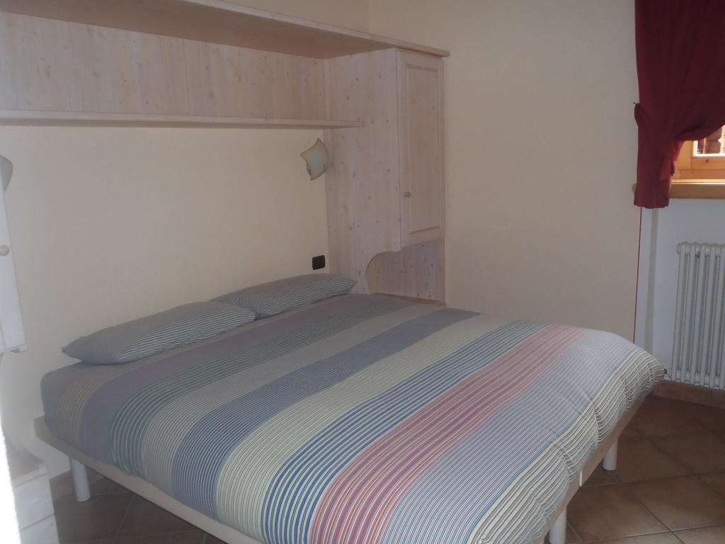 Baita La Broina Apartman Livigno Szoba fotó